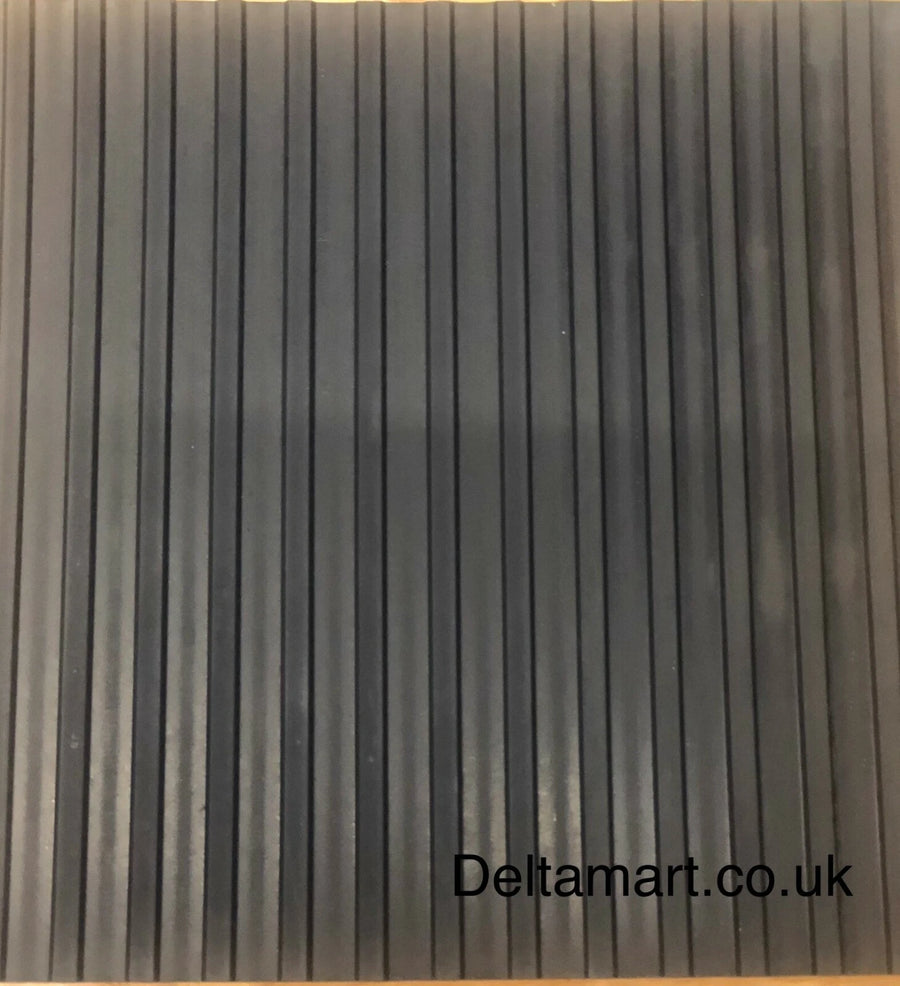 horsebox trailers flooring Wide/ board Ribbed rubber sheet 5mm thick 1800mm wide