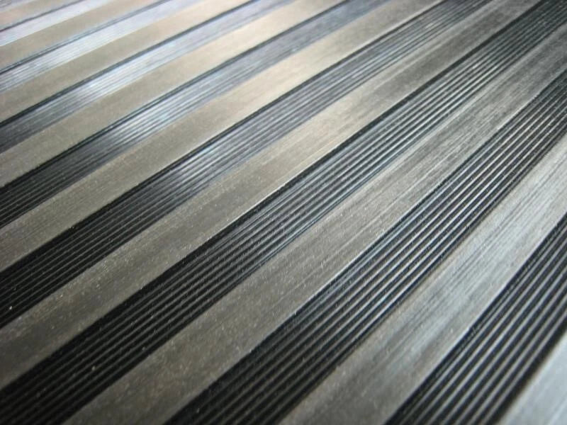 Delta Mart NEW AMERICAN RIBBED RUBBER FLOORING Width:1.2m Thickness:3mm