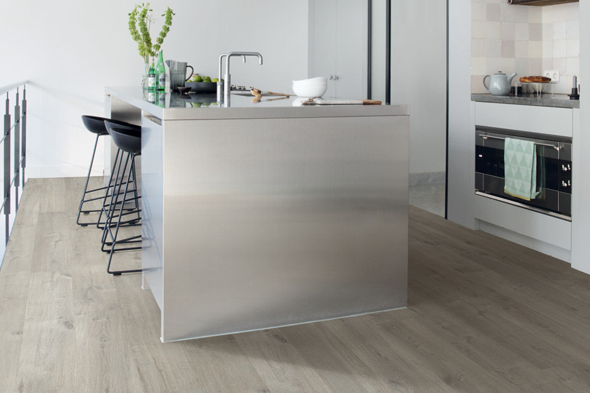 Quick-Step Impressive Soft Oak Grey laminate flooring room view