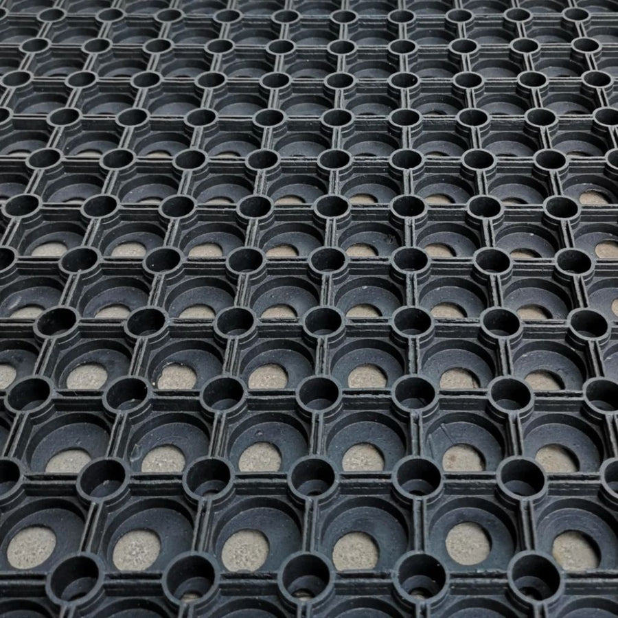 Rubber & EVA Stable Matting Clearance Sale Seconds Horse Pony Floor Mats