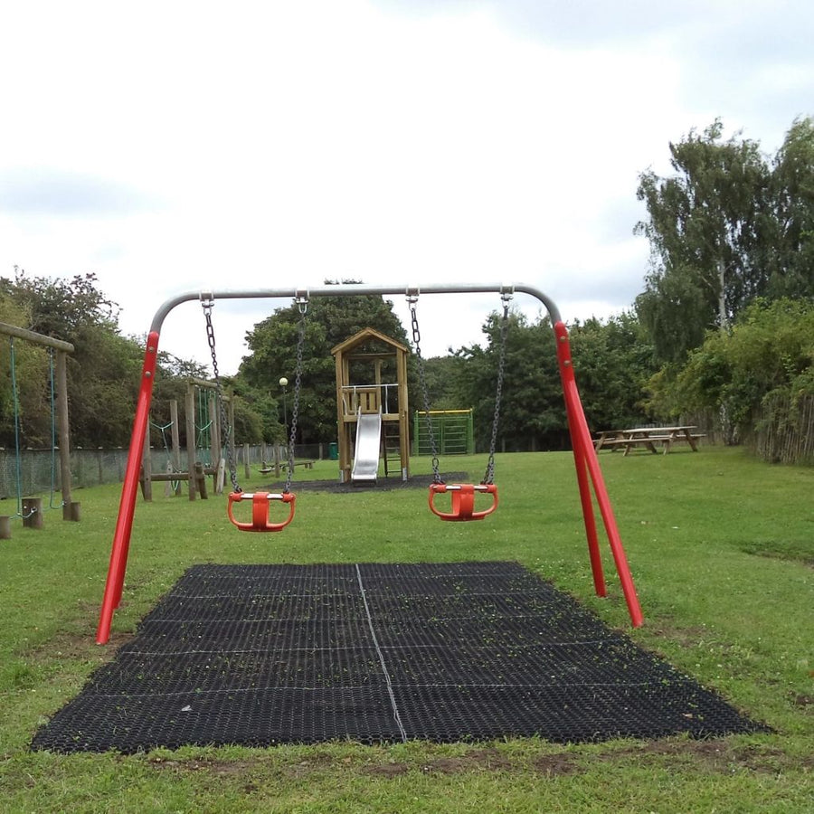 12 x Gateway Grass 16mm Playground Cow Mats Horse Golf Rubber Matting